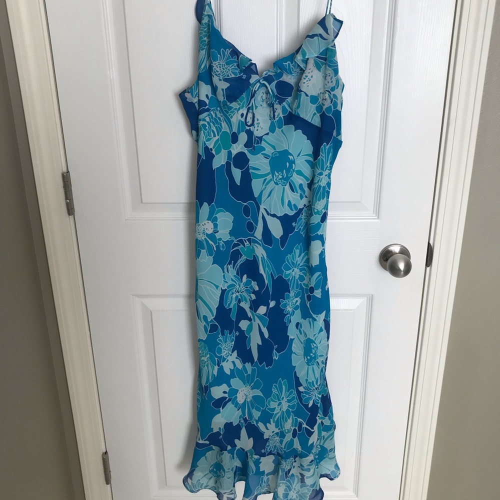 Spaghetti strap blue floral dress